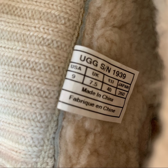 COPY - UGG Tan Skylar Wedge Knit Lace Up Boots size 9 - Picture 5 of 6